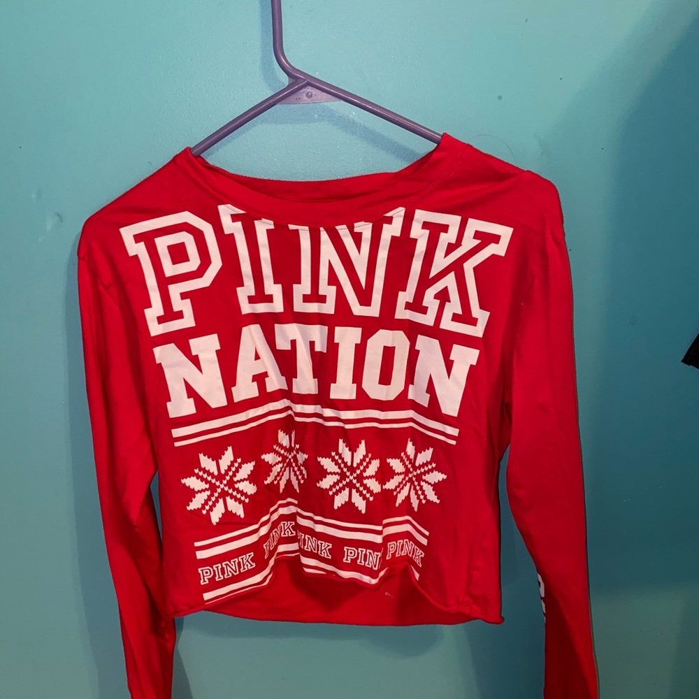 Cropped PINK shirt size small